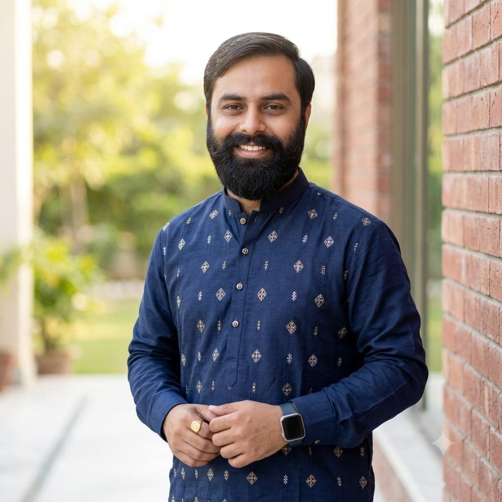 Acharya Shubham, Founder of Vedamrita Ayurveda